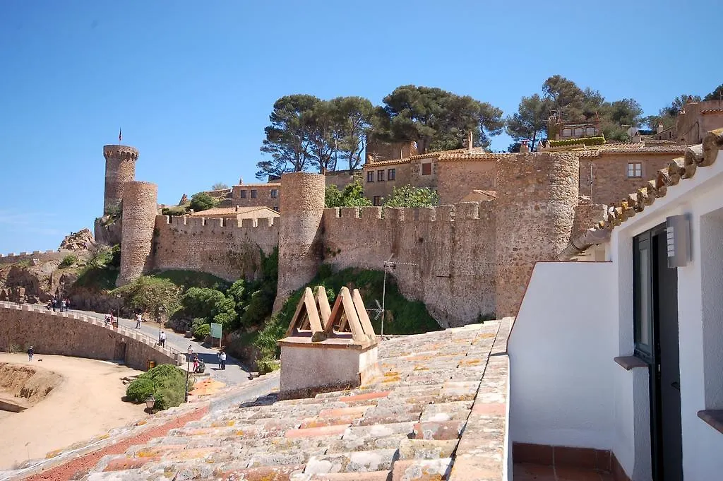 Apartment Lets Holidays Passeig Del Mar Tossa de Mar