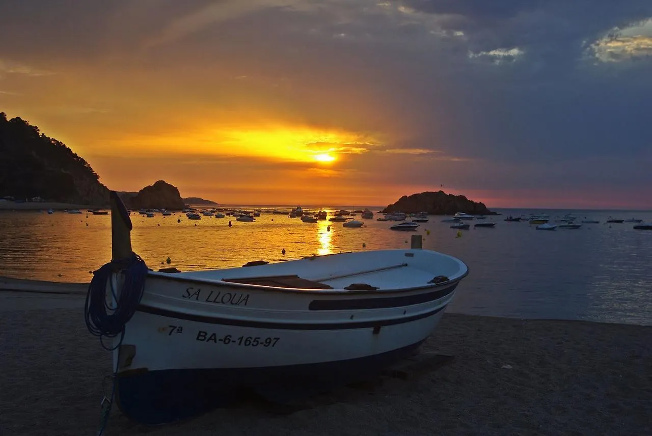 Lets Holidays Passeig Del Mar Tossa de Mar Spain