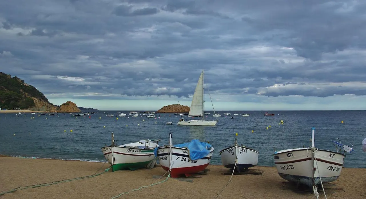 Lets Holidays Passeig Del Mar Tossa de Mar Apartment